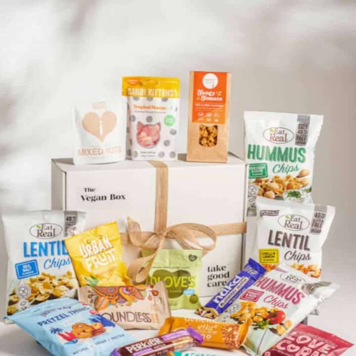 Image for 6. Vegan Hamper Snack Box