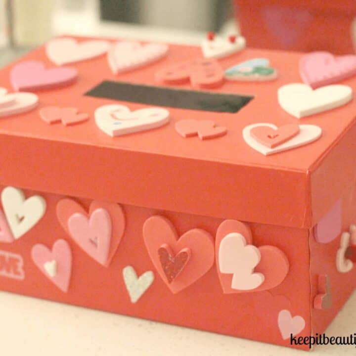 Image for 3. Easy Valentine's Day Box Craft